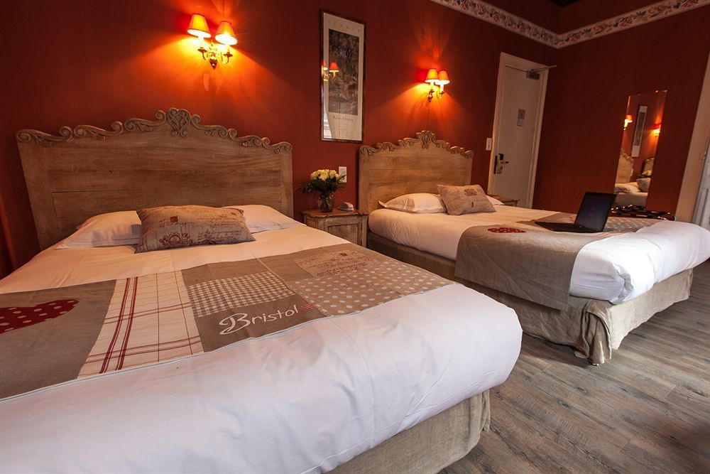 Brit Hotel Bristol Montbéliard Centre Esterno foto